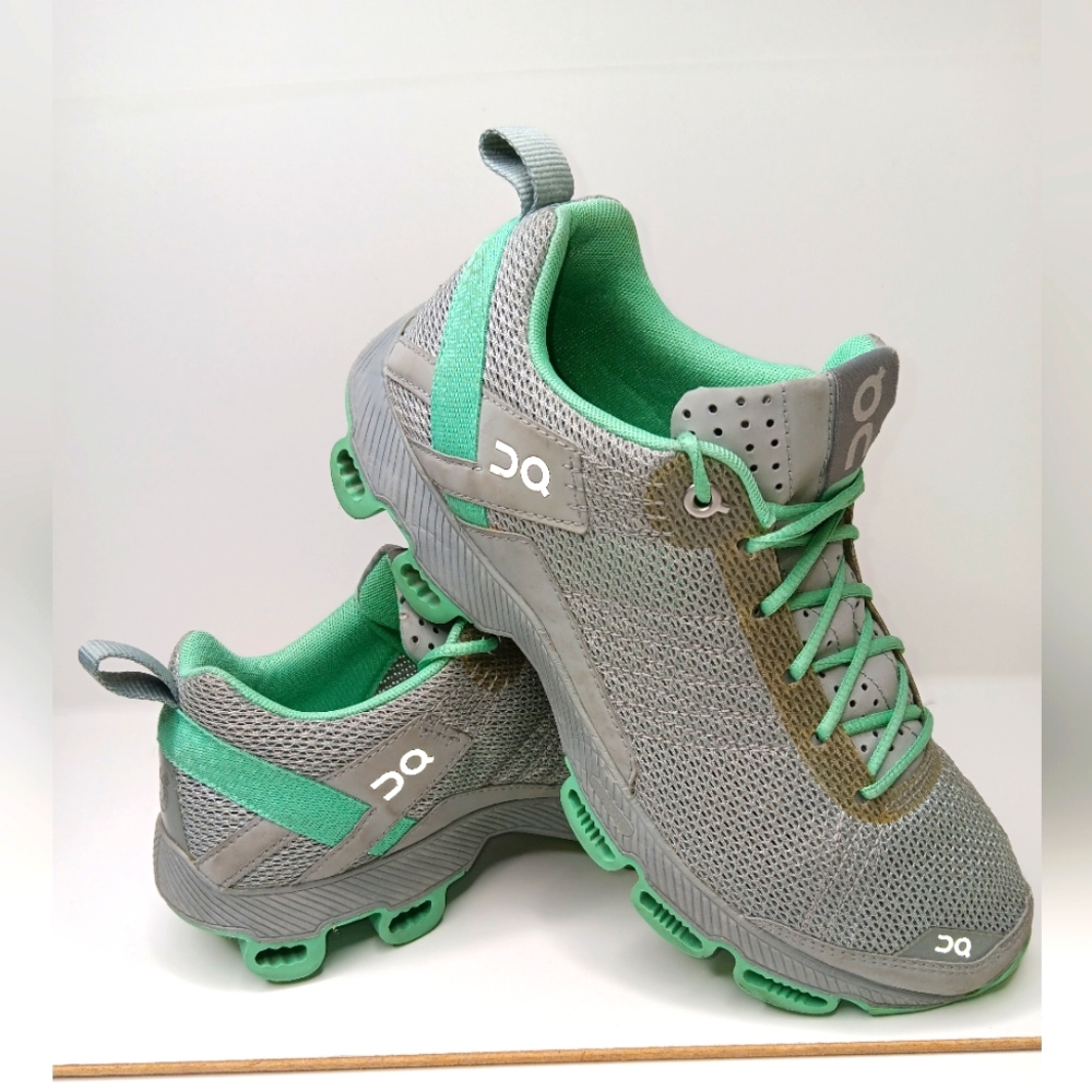 QC Women's on Cloudsurfer 2